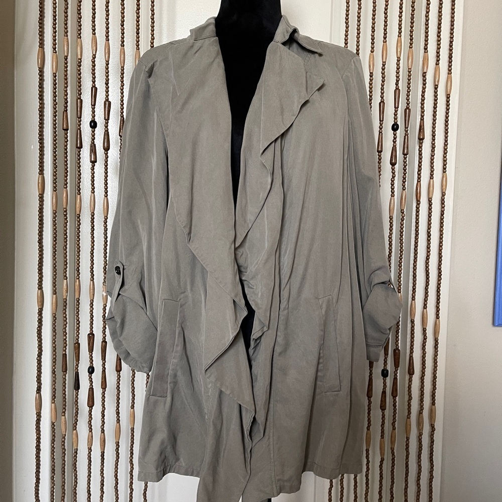 Chicos Ruffle Open Front Waterfall Duster Utility Jacket Chico’s Sz 3 (XL) Green